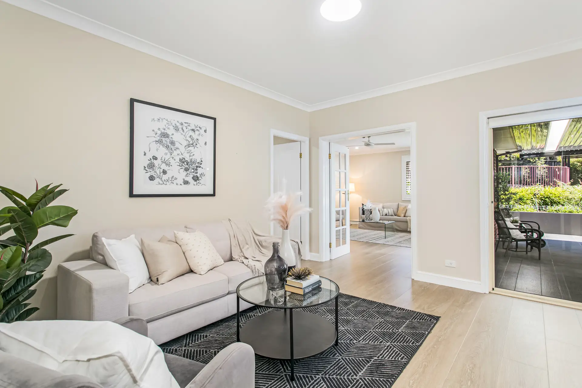 6 Castle Lea Court, Castle Hill Sold by Louis Carr Real Estate - image 7