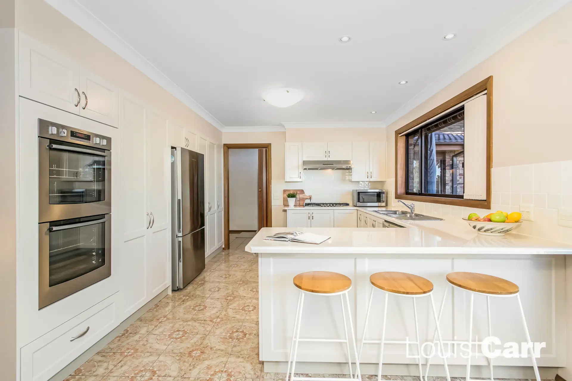 6 Hawthorn Place, Cherrybrook Sold by Louis Carr Real Estate - image 4
