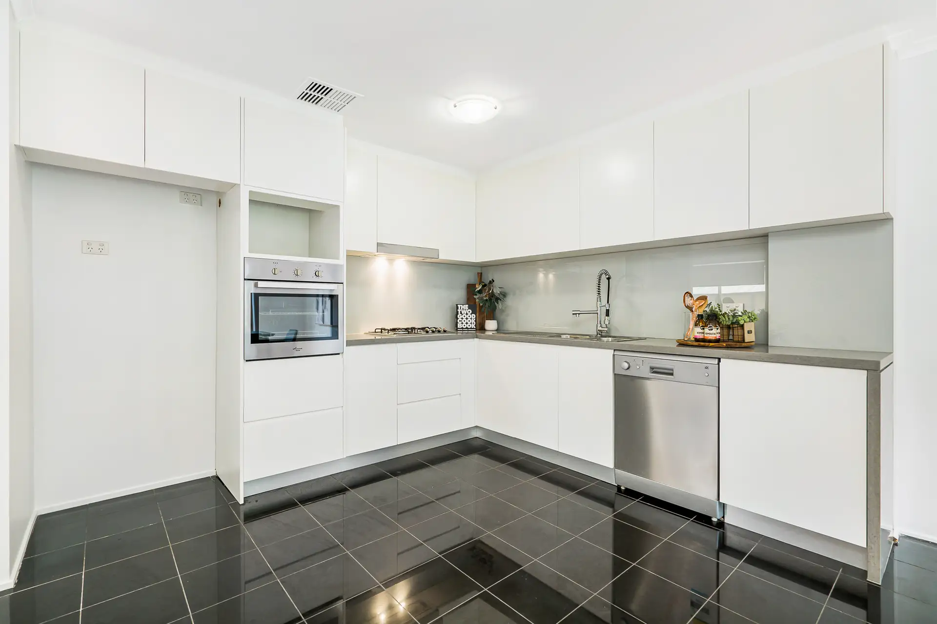 1/4 Haven Court, Cherrybrook Sold by Louis Carr Real Estate - image 6