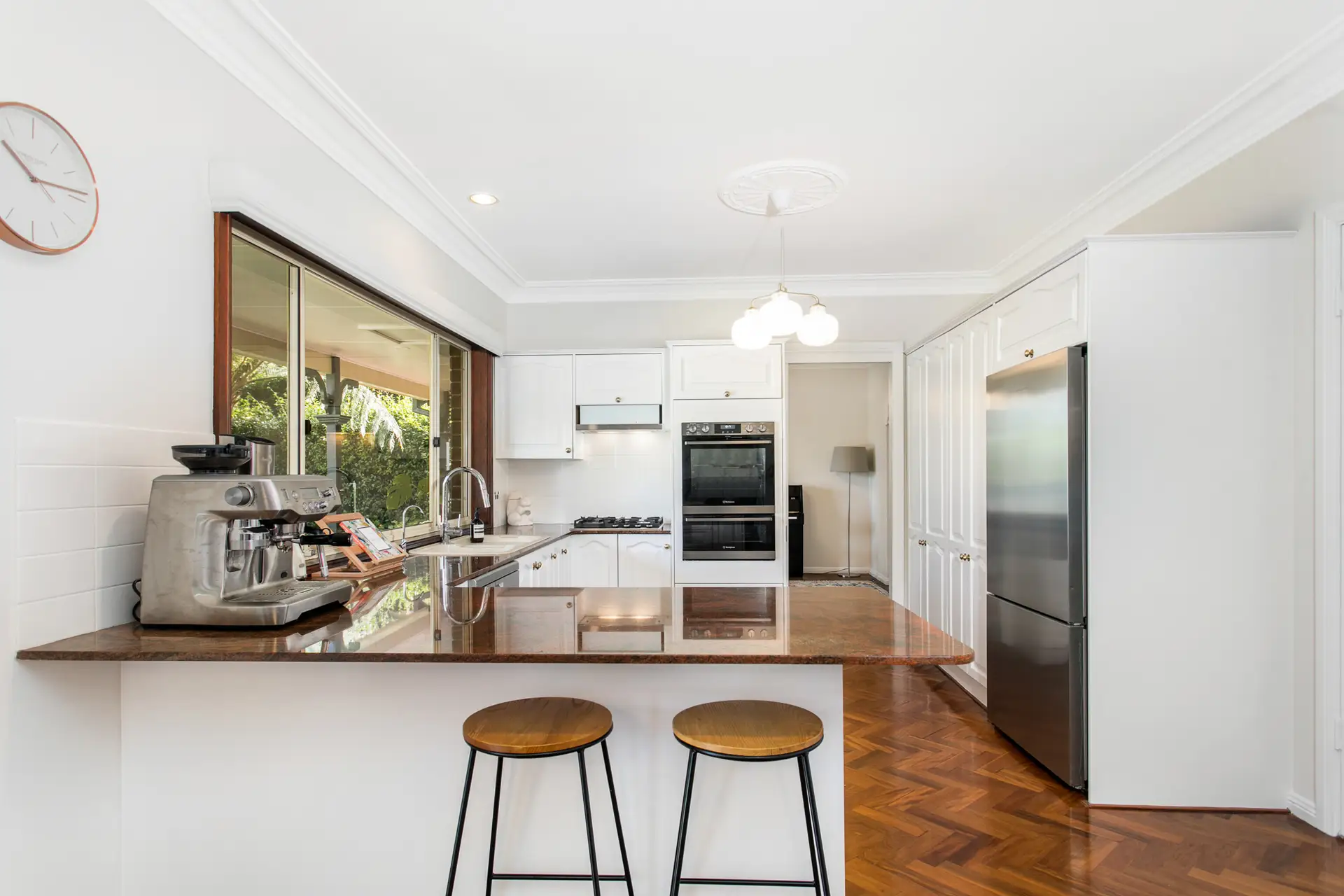 15 Josephine Crescent, Cherrybrook Sold by Louis Carr Real Estate - image 3