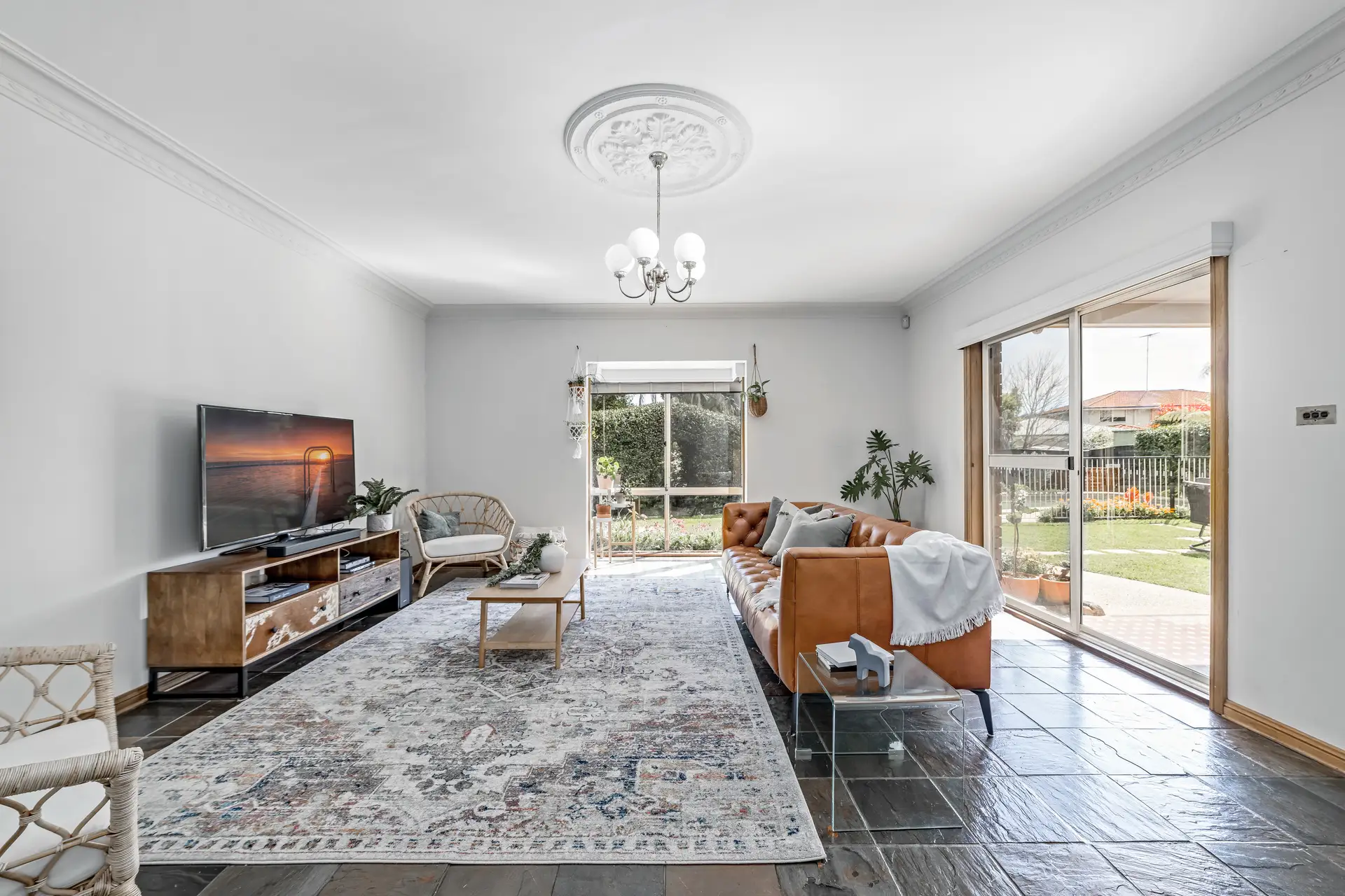 15 Josephine Crescent, Cherrybrook Sold by Louis Carr Real Estate - image 7