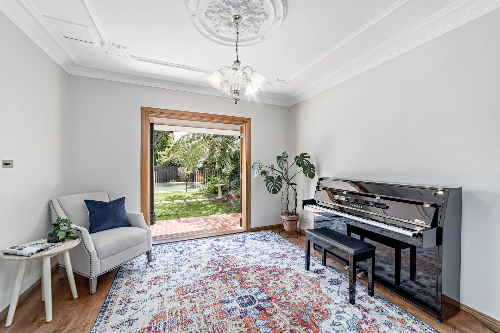 15 Josephine Crescent, Cherrybrook Sold by Louis Carr Real Estate - image 6