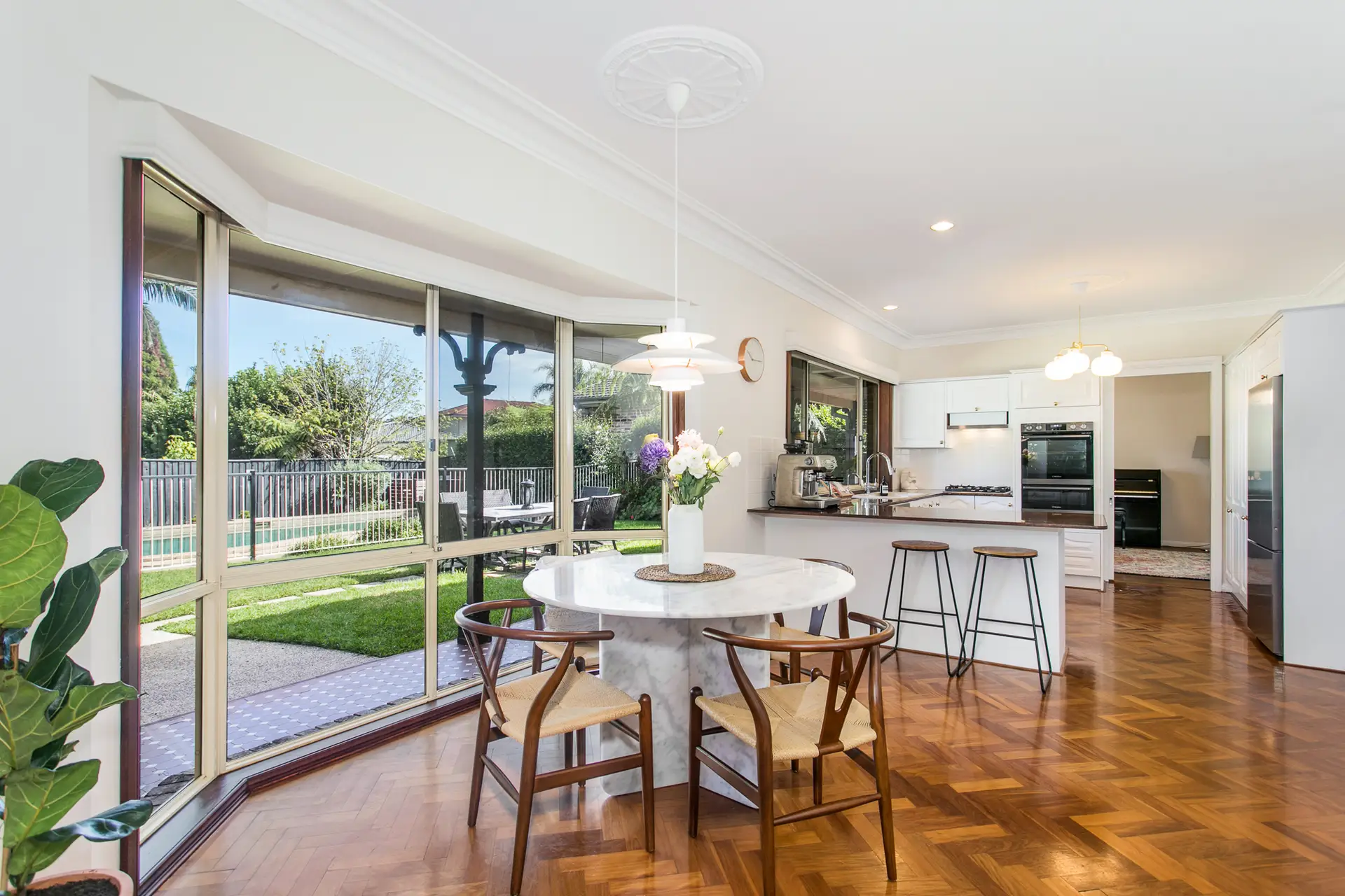 15 Josephine Crescent, Cherrybrook Sold by Louis Carr Real Estate - image 4