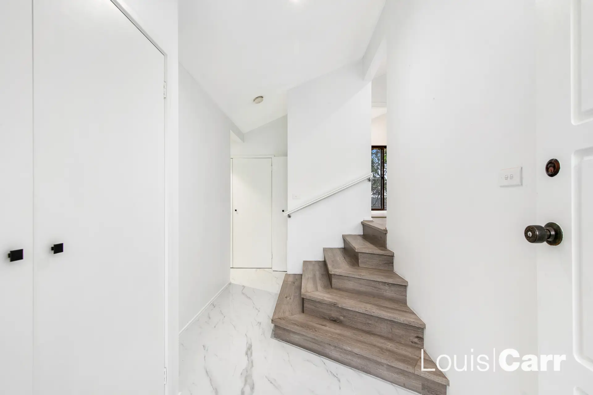 6 Kaffir Close, Cherrybrook Sold by Louis Carr Real Estate - image 3