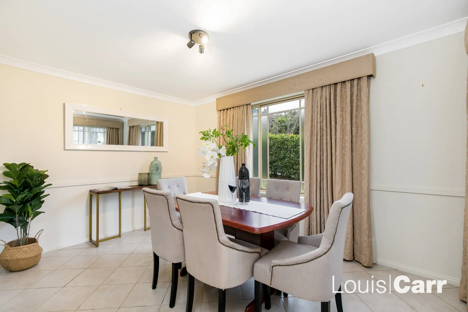 2 Tawmii Place, Castle Hill Sold by Louis Carr Real Estate - image 3