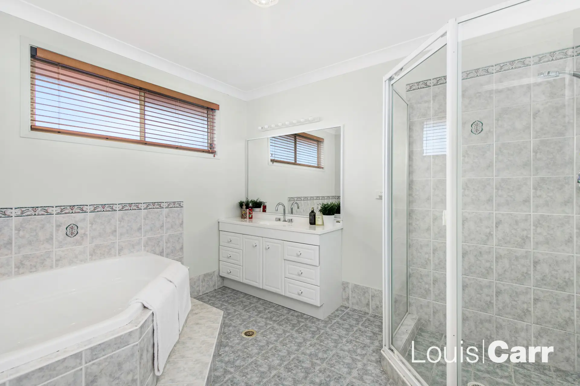 12 Erlestoke Place, Castle Hill Sold by Louis Carr Real Estate - image 11