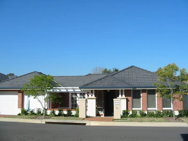 Oatlands Leased by Louis Carr Real Estate