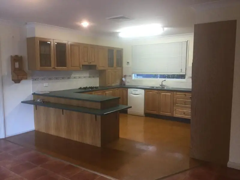 186 Purchase Road, Cherrybrook Leased by Louis Carr Real Estate - image 2