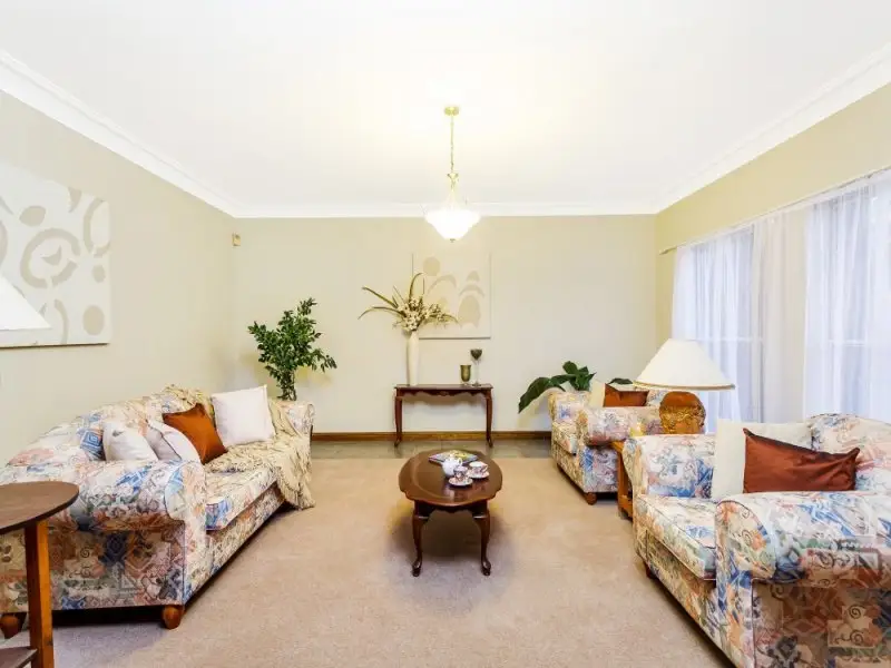 9 Clematis Close, Cherrybrook Leased by Louis Carr Real Estate - image 5