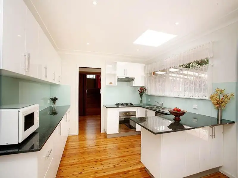 6A John Savage Crescent, West Pennant Hills Leased by Louis Carr Real Estate