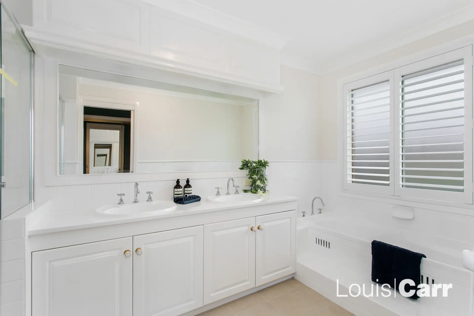 24 Ellerslie Drive, West Pennant Hills Sold by Louis Carr Real Estate - image 9