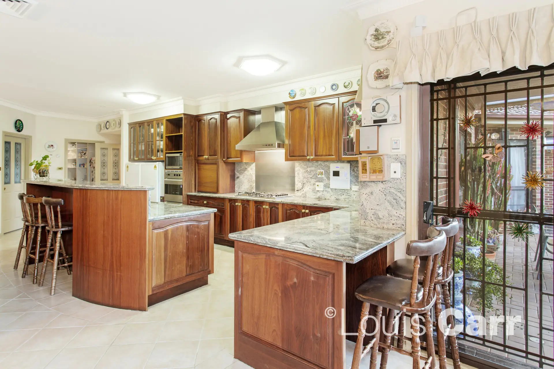 6 Governor Phillip Place, West Pennant Hills Sold by Louis Carr Real Estate - image 4