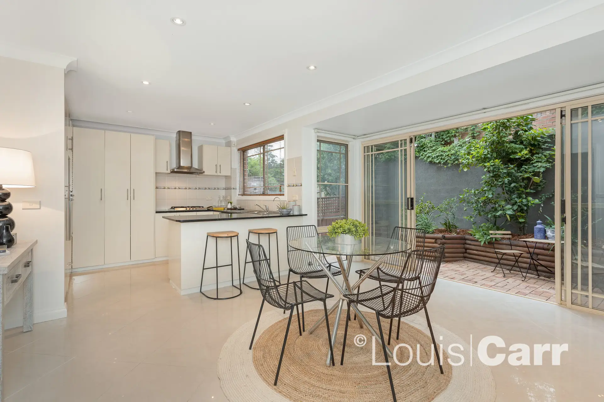 5/23 Glenvale Close, West Pennant Hills Sold by Louis Carr Real Estate - image 2