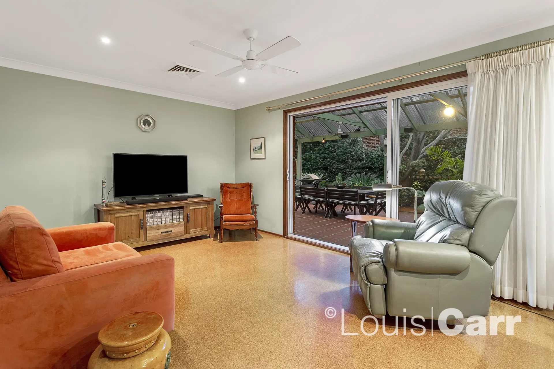 16 Dehlsen Avenue, West Pennant Hills Sold by Louis Carr Real Estate - image 6