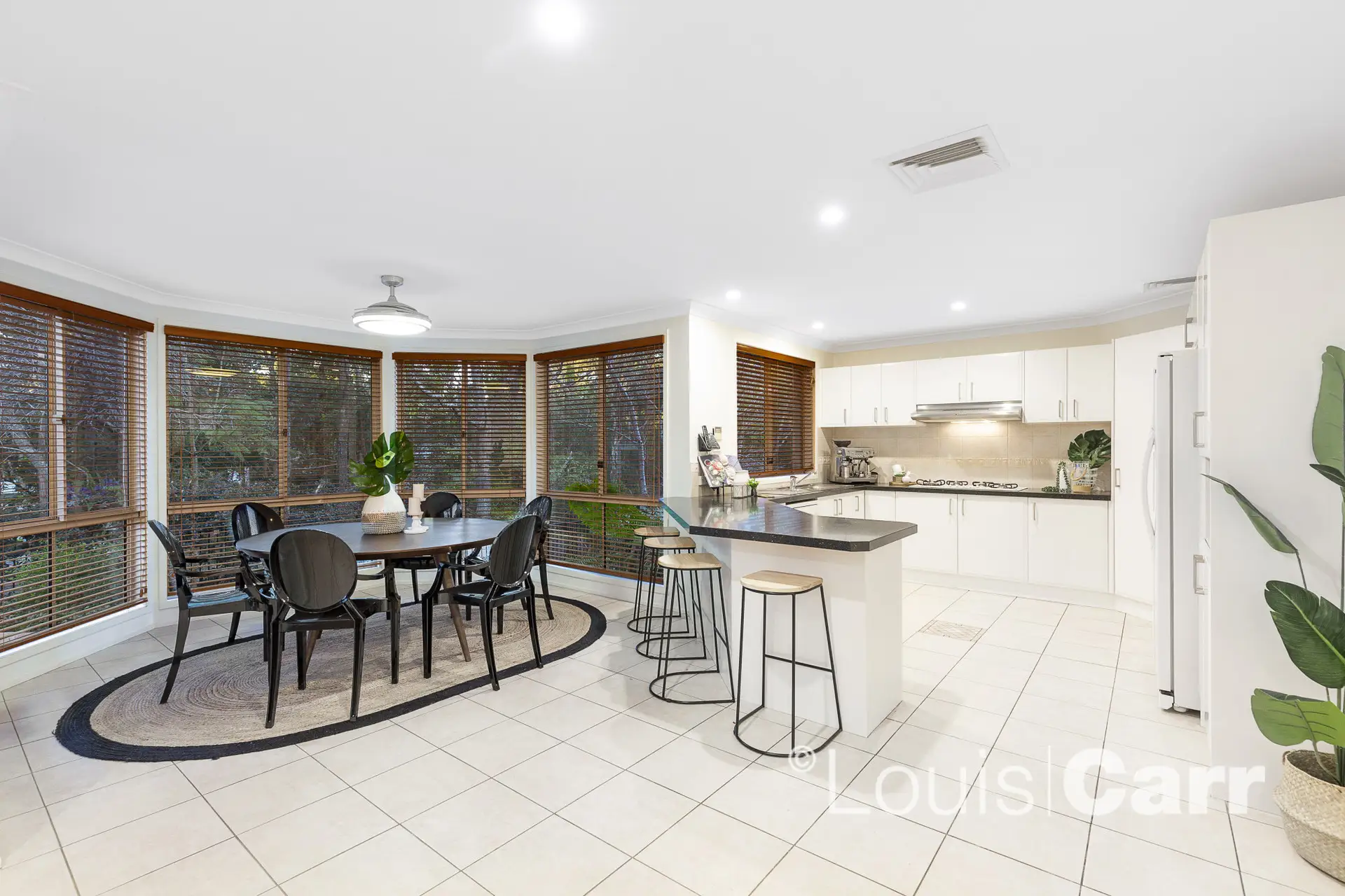 16 The Glade, West Pennant Hills Sold by Louis Carr Real Estate - image 2