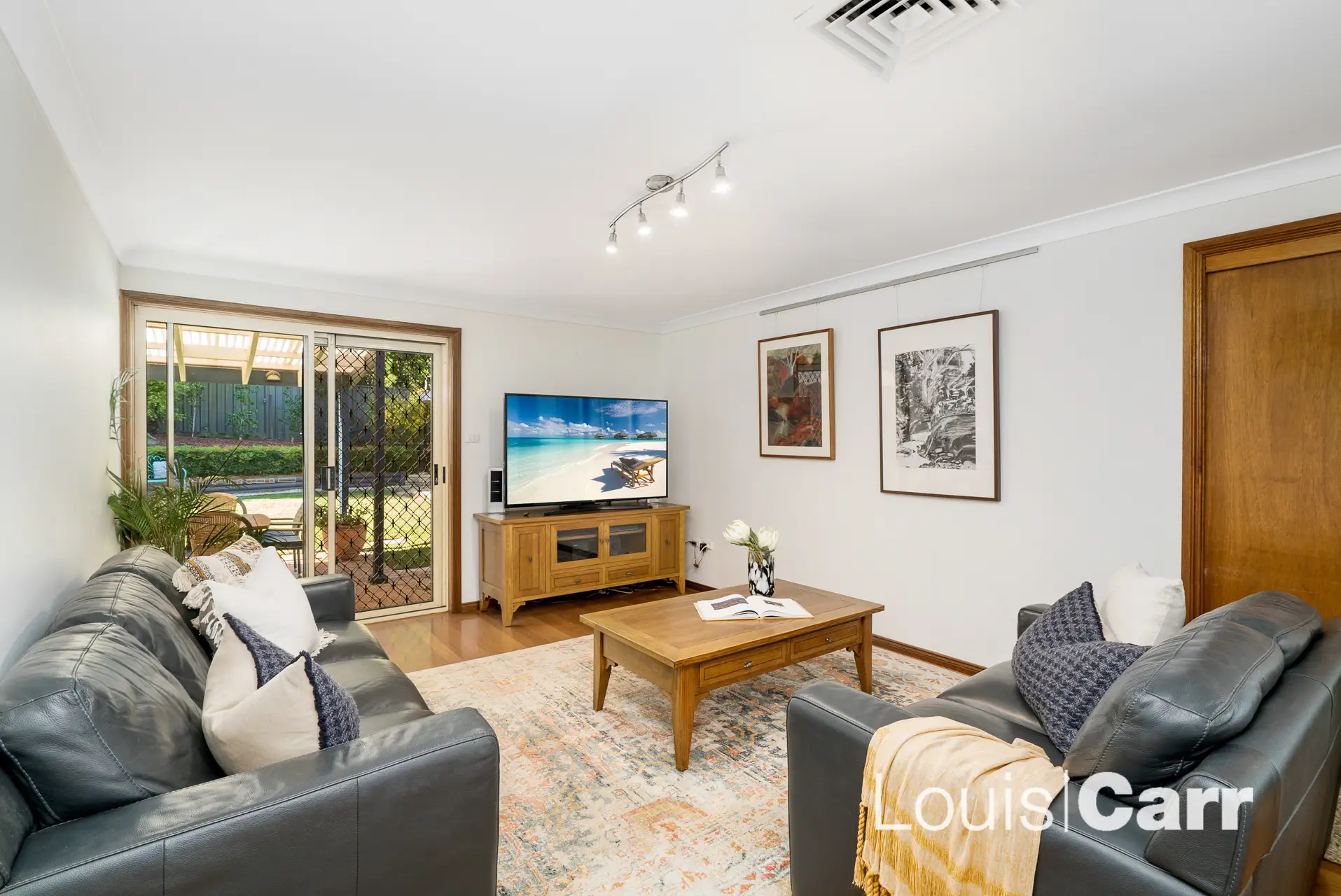 9 Kullaroo Avenue, Castle Hill Sold by Louis Carr Real Estate - image 5