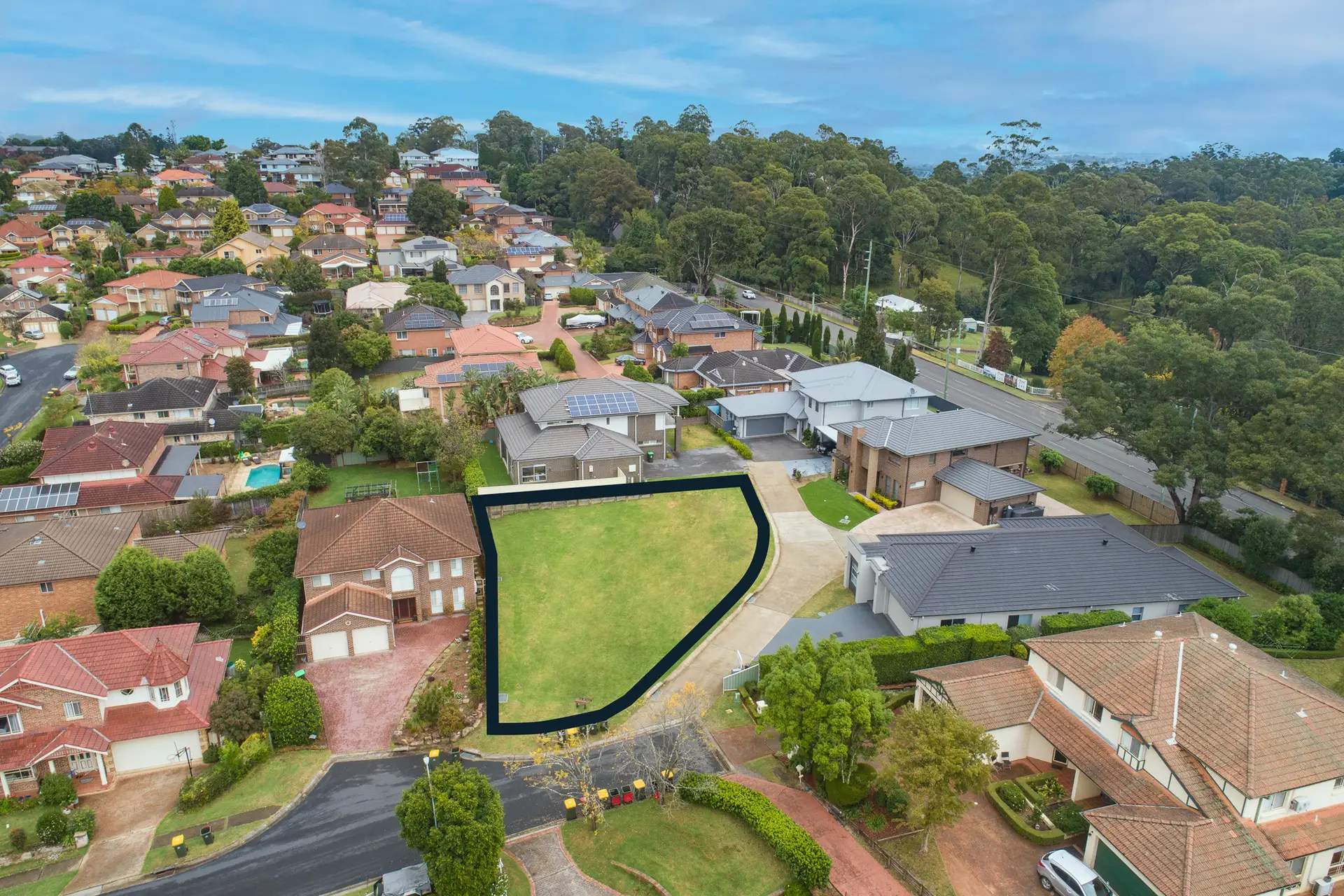 9 Grovewood Place, Castle Hill Sold by Louis Carr Real Estate - image 4