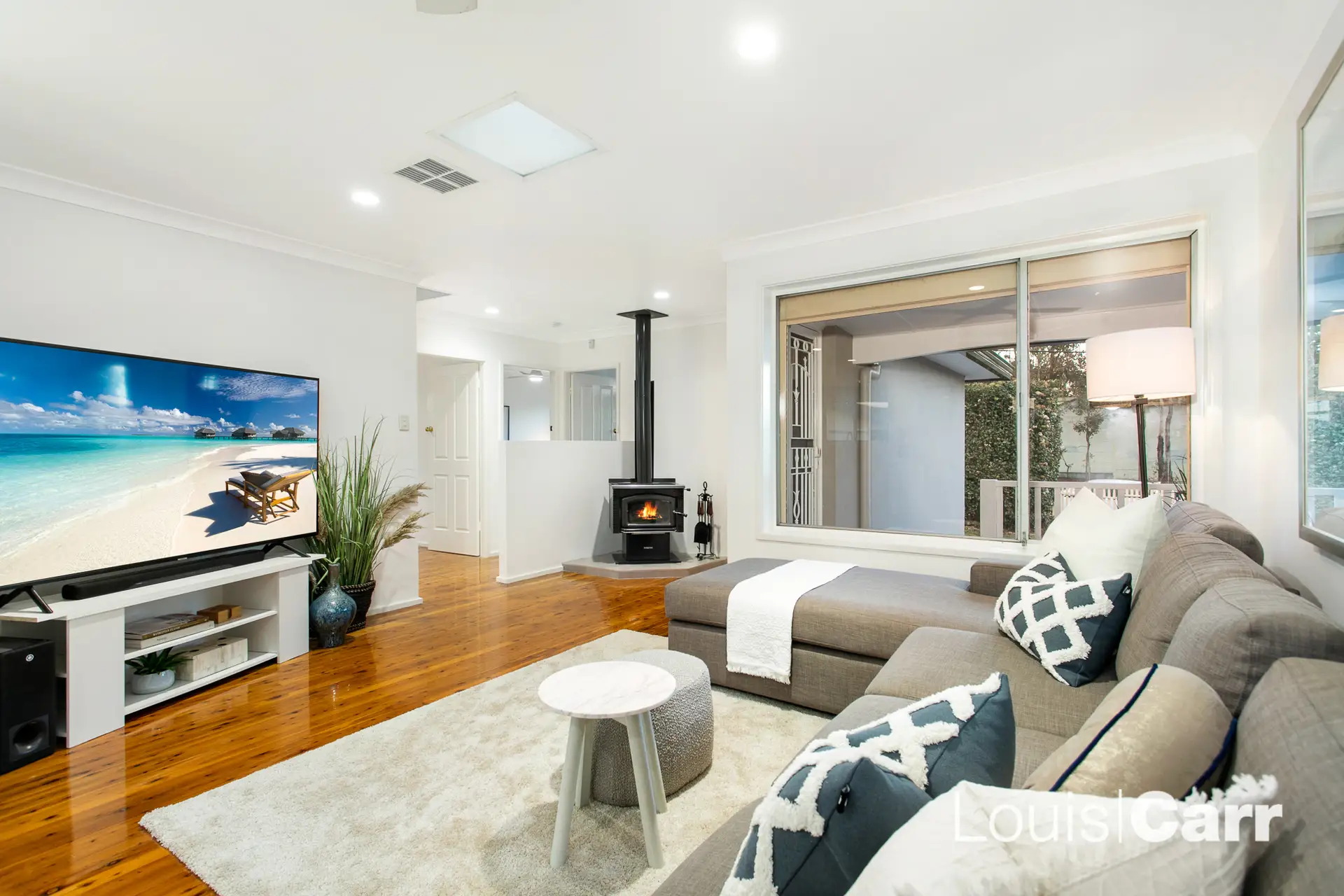 110 Junction Road, Winston Hills Sold by Louis Carr Real Estate - image 4
