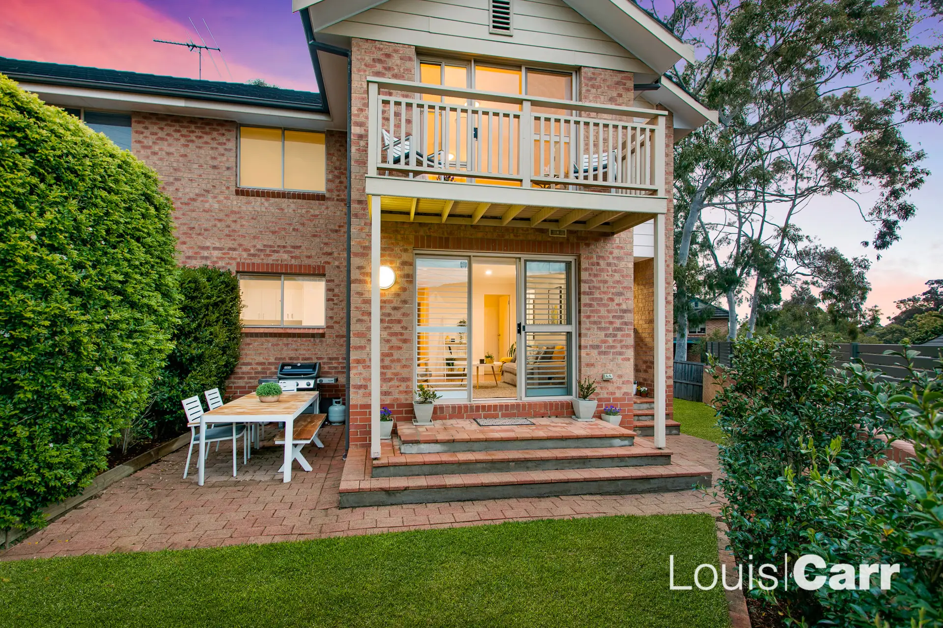 22/8 View Street, West Pennant Hills Sold by Louis Carr Real Estate - image 1