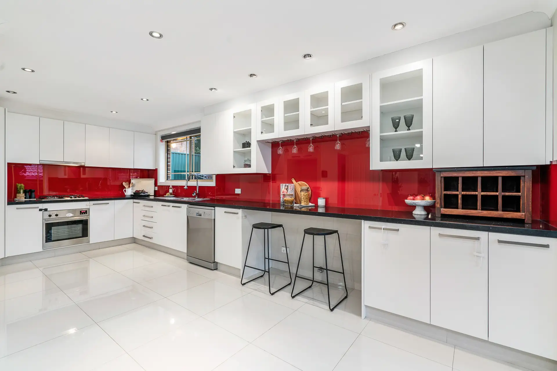 13/23 Glenvale Close, West Pennant Hills Sold by Louis Carr Real Estate - image 2