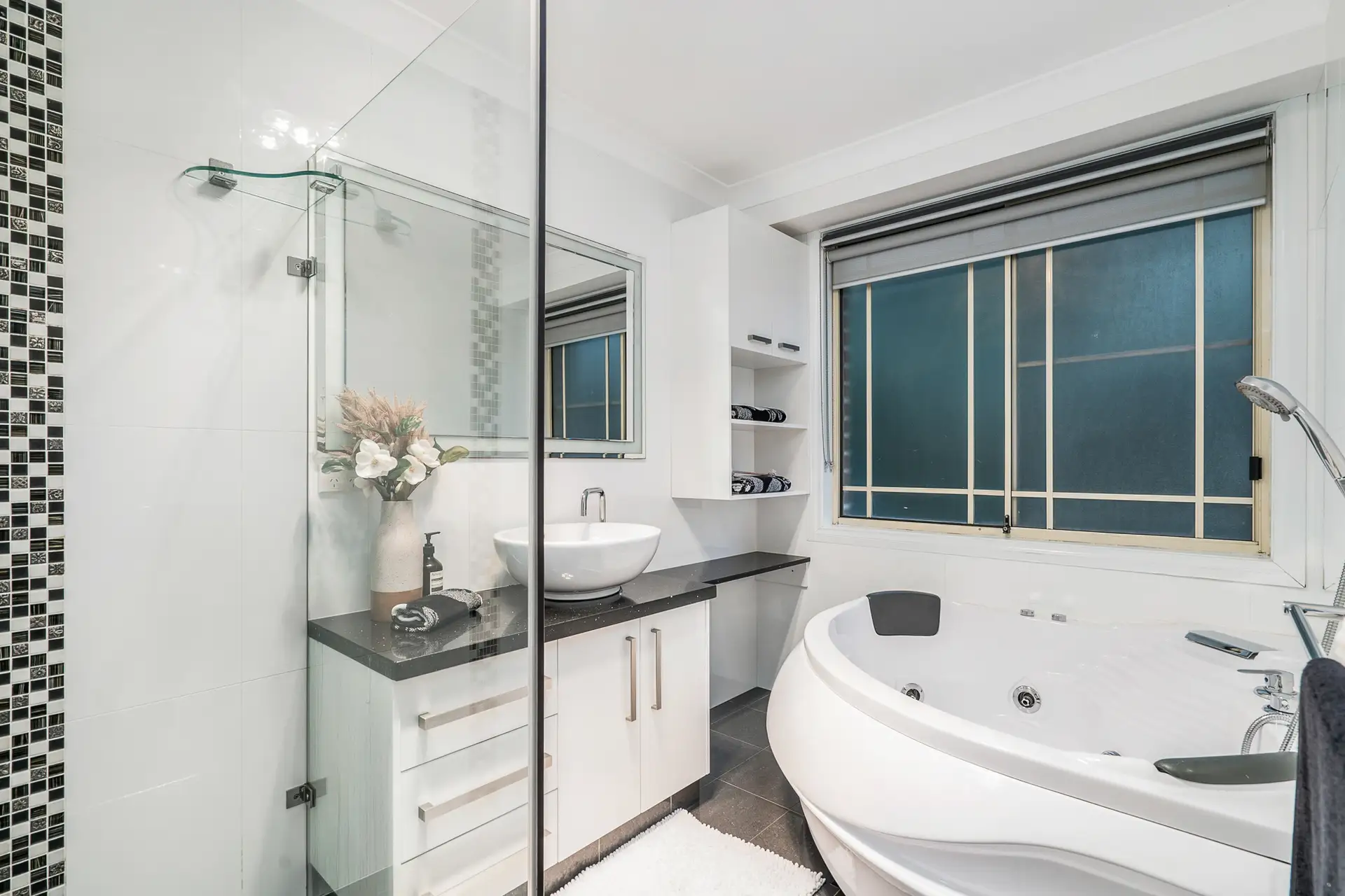 13/23 Glenvale Close, West Pennant Hills Sold by Louis Carr Real Estate - image 7
