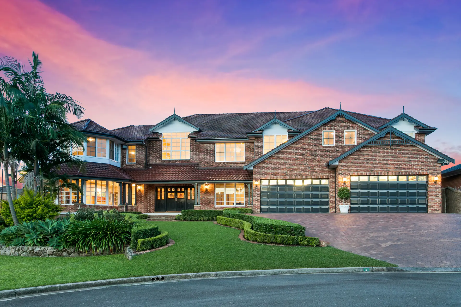 17  Governor Phillip Place, West Pennant Hills Sold by Louis Carr Real Estate - image 1