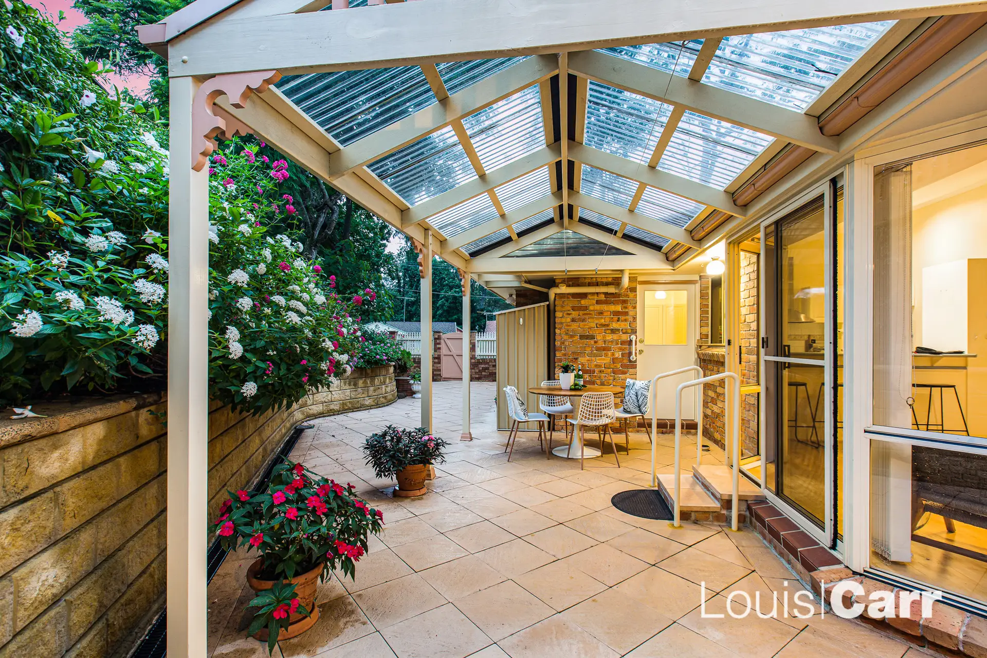 2/2 Bishop Avenue, West Pennant Hills Sold by Louis Carr Real Estate - image 2