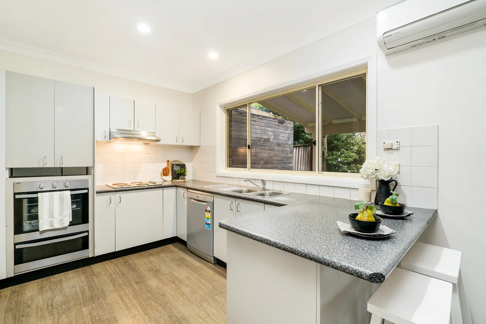 1/79-81 Old Castle Hill Road, Castle Hill Sold by Louis Carr Real Estate - image 3
