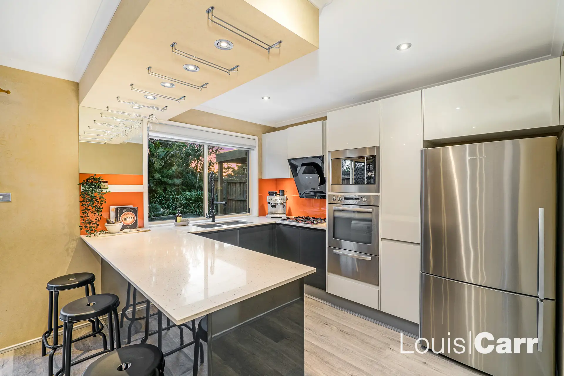 17/10 View Street, West Pennant Hills Sold by Louis Carr Real Estate - image 3