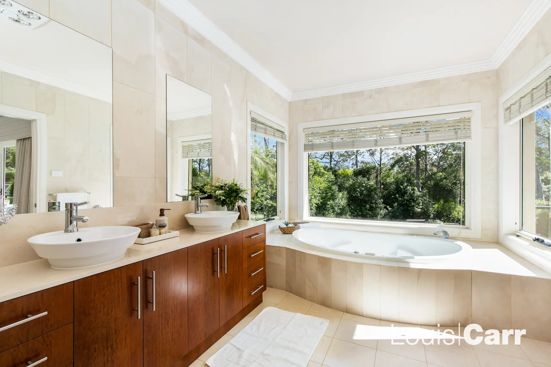 8 Hoop Pine Place, West Pennant Hills Sold by Louis Carr Real Estate - image 11