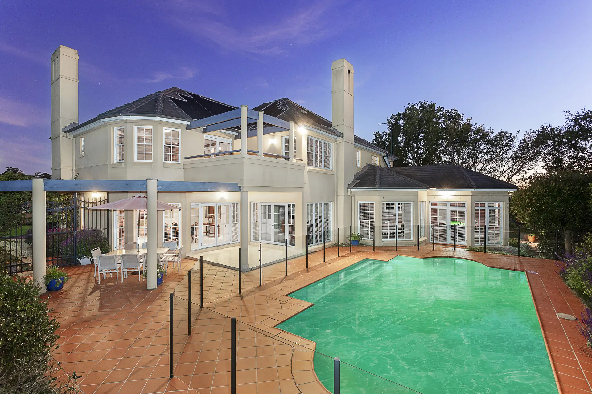 20 Finchley Place, Glenhaven Sold by Louis Carr Real Estate - image 2