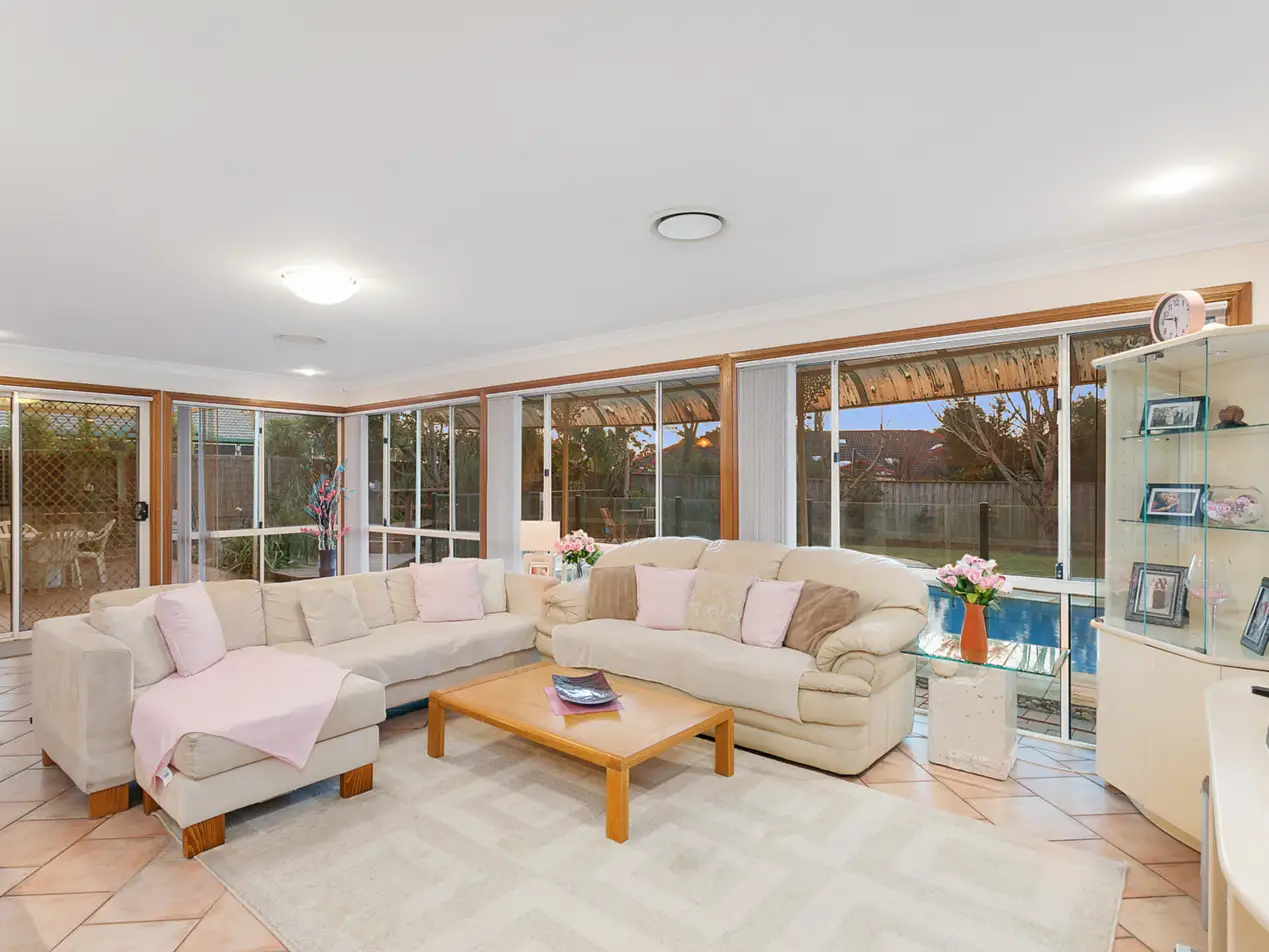 19 Claxton Circuit, Rouse Hill Sold by Louis Carr Real Estate - image 3