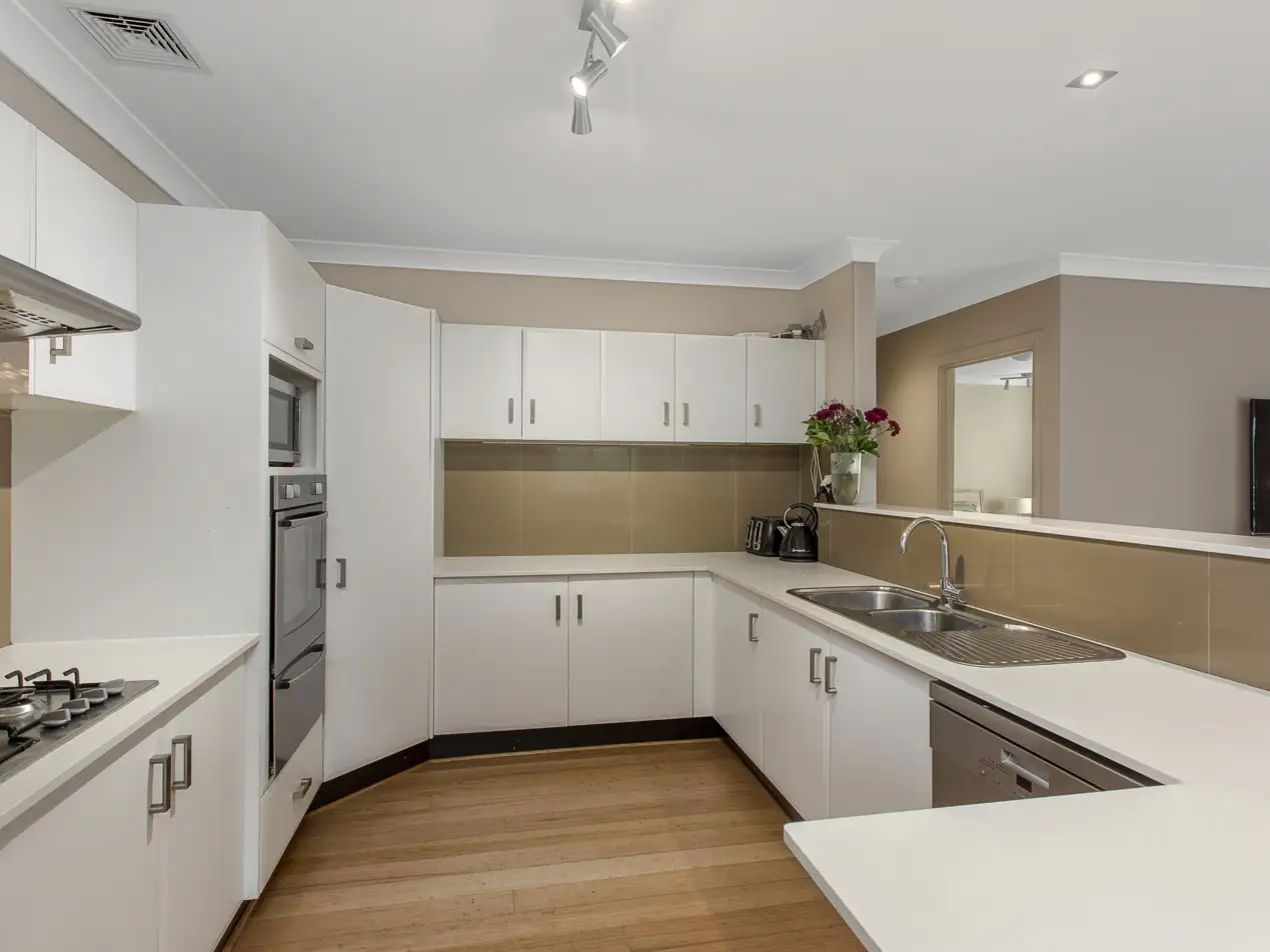 78 Hadley Circuit, Beaumont Hills Sold by Louis Carr Real Estate - image 5
