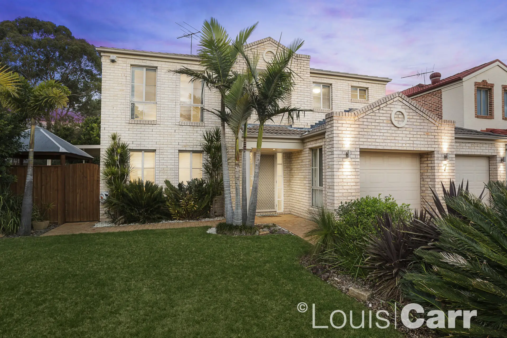 7 Buffalo Way, Beaumont Hills Sold by Louis Carr Real Estate - image 1