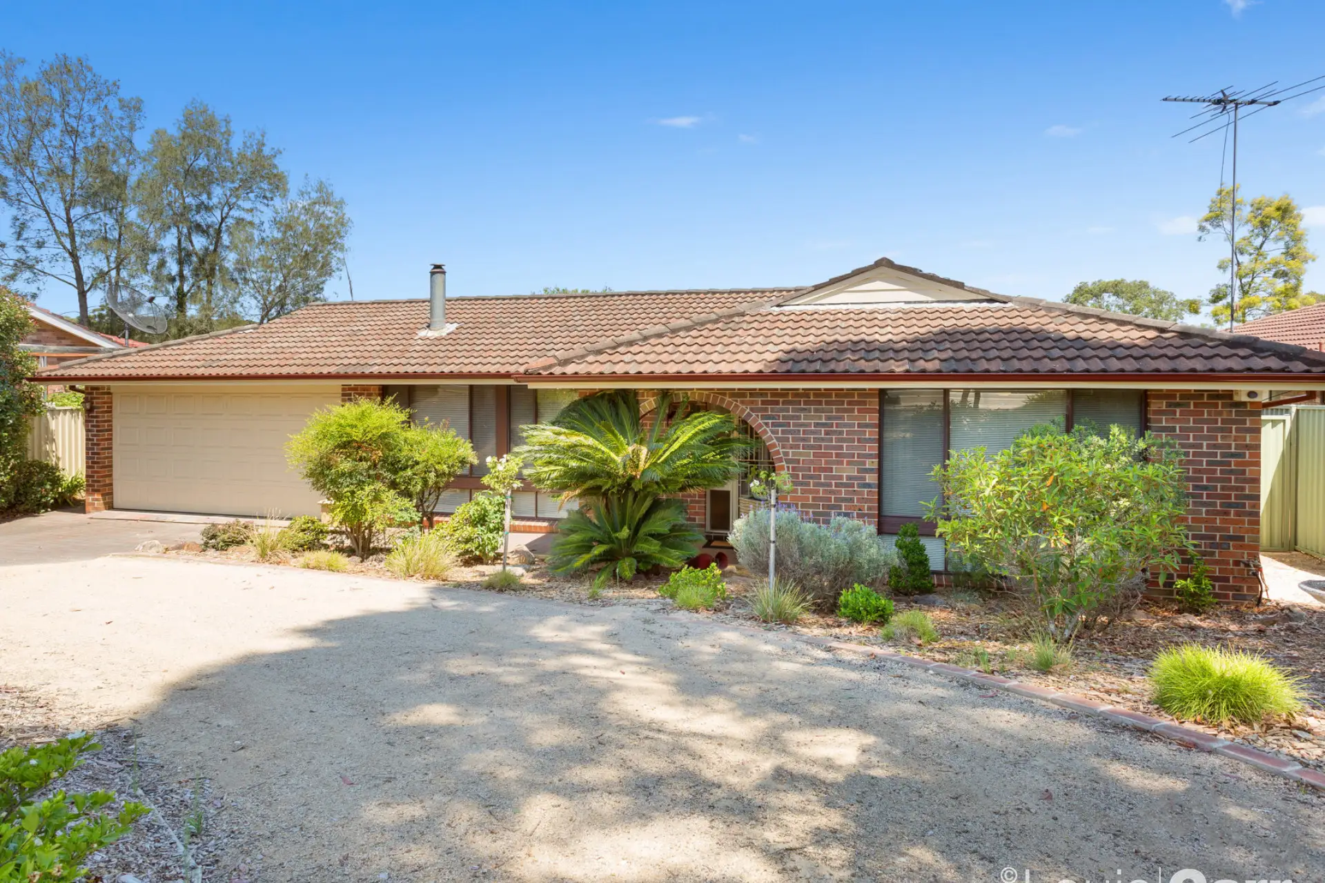 34 Ridgecrop Drive, Castle Hill Sold by Louis Carr Real Estate - image 4