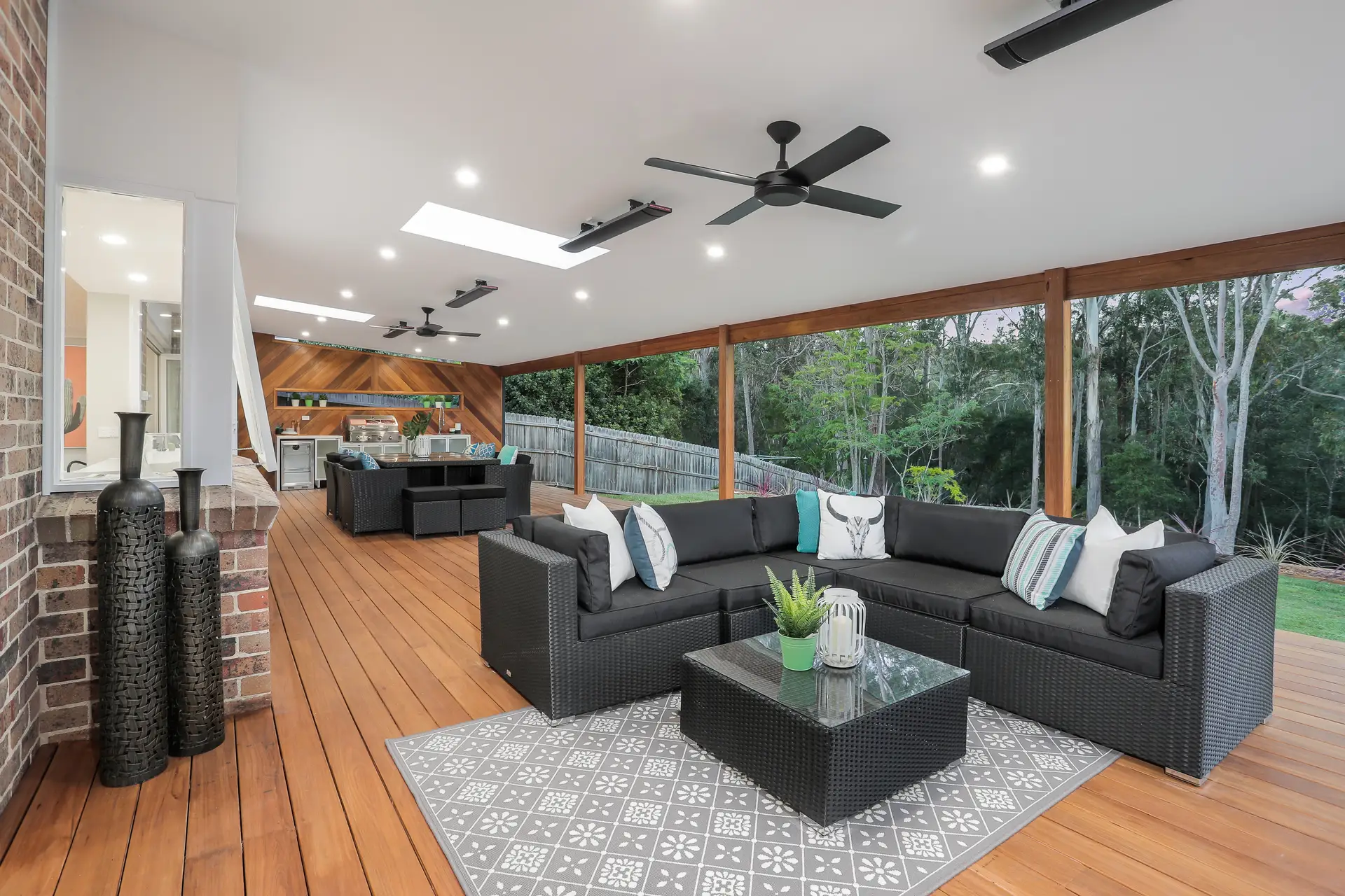 28 Galahad Crescent, Castle Hill Sold by Louis Carr Real Estate - image 4