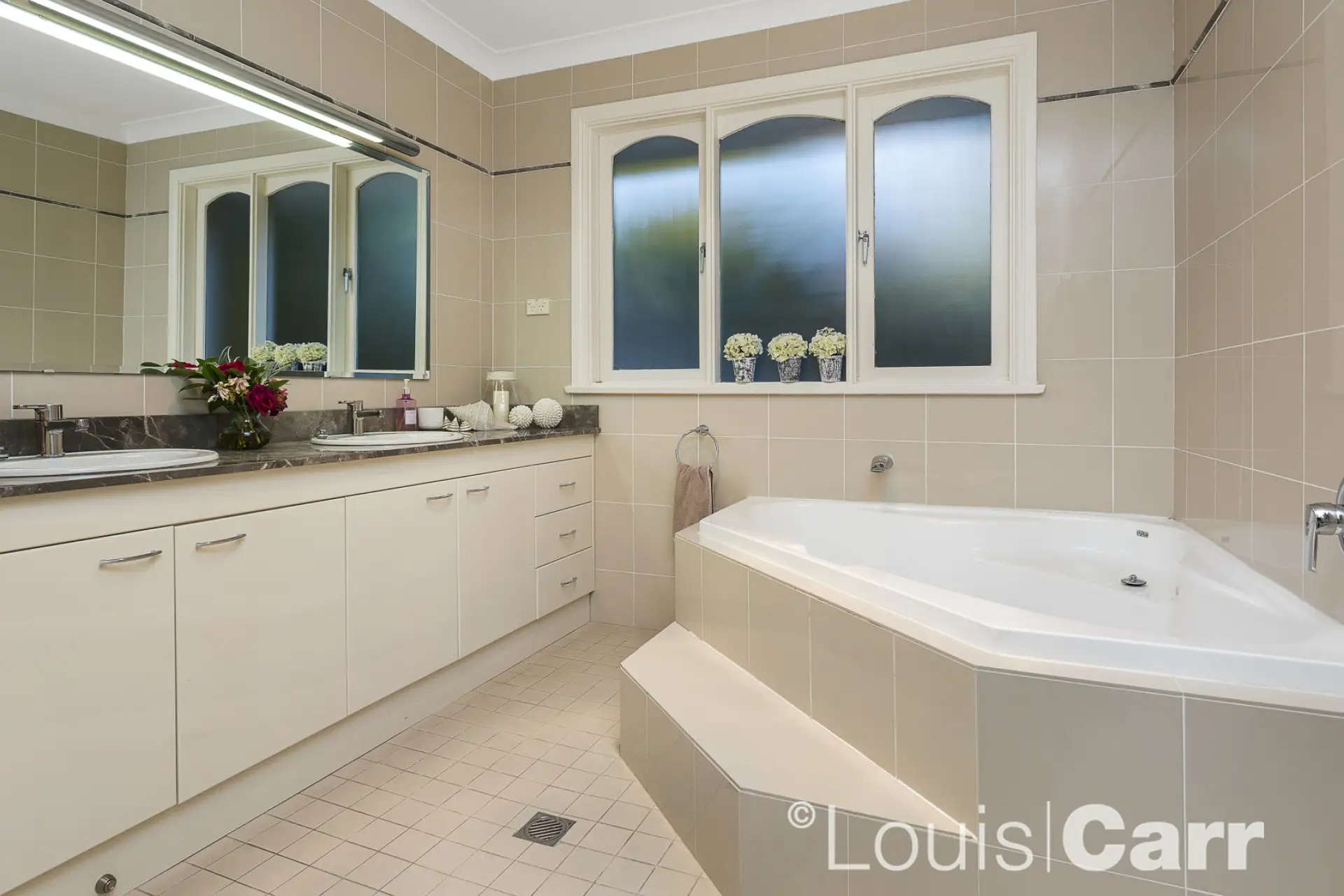 9 Plympton Way, Glenhaven Sold by Louis Carr Real Estate - image 8