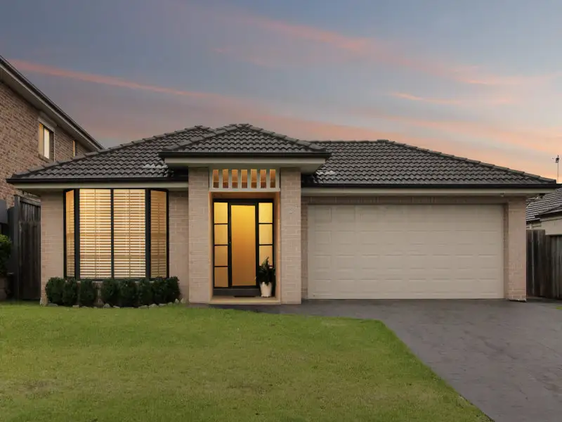 3 Rebellion Circuit, Beaumont Hills Sold by Louis Carr Real Estate - image 1