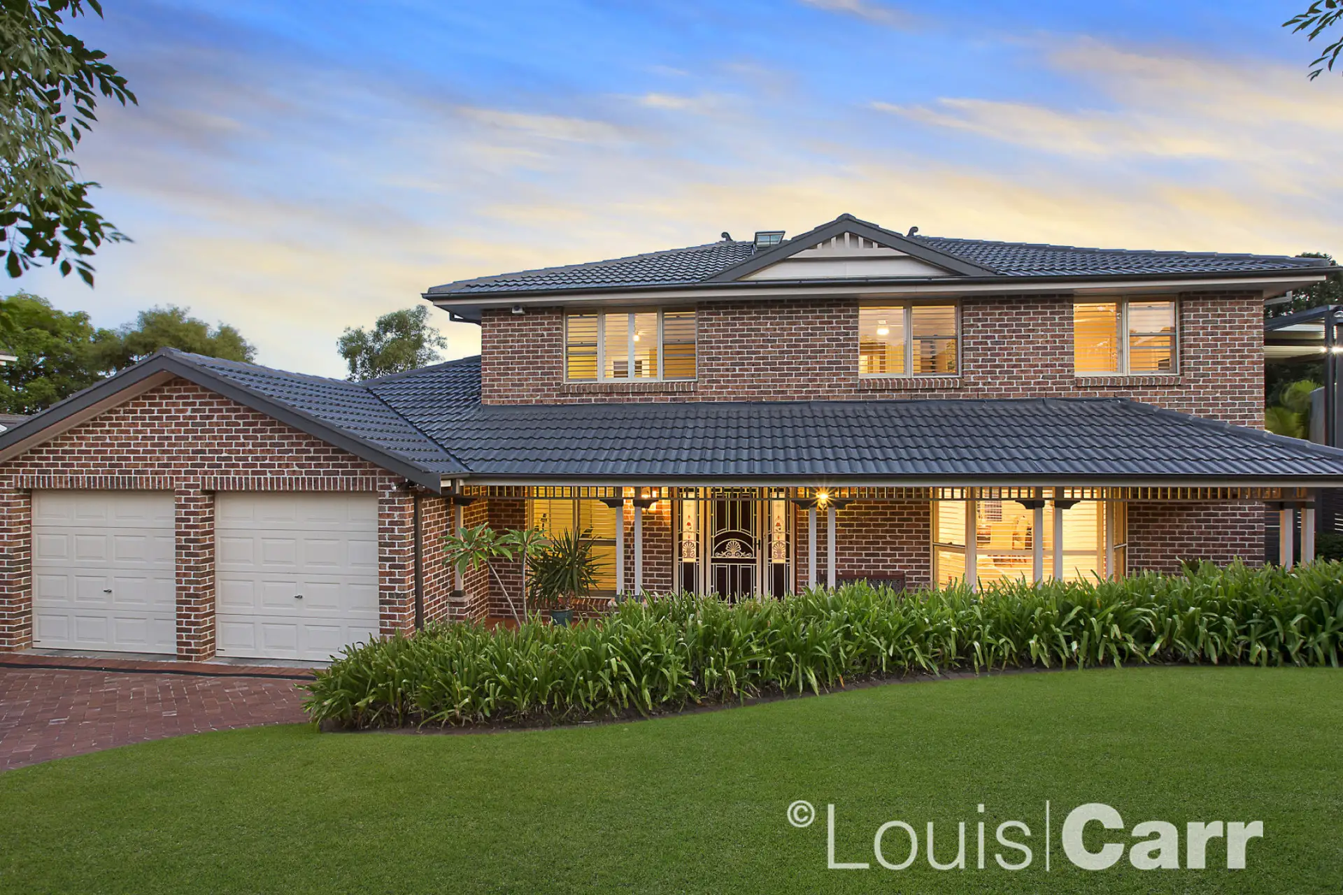 28 La Vista Grove, Castle Hill Sold by Louis Carr Real Estate - image 1