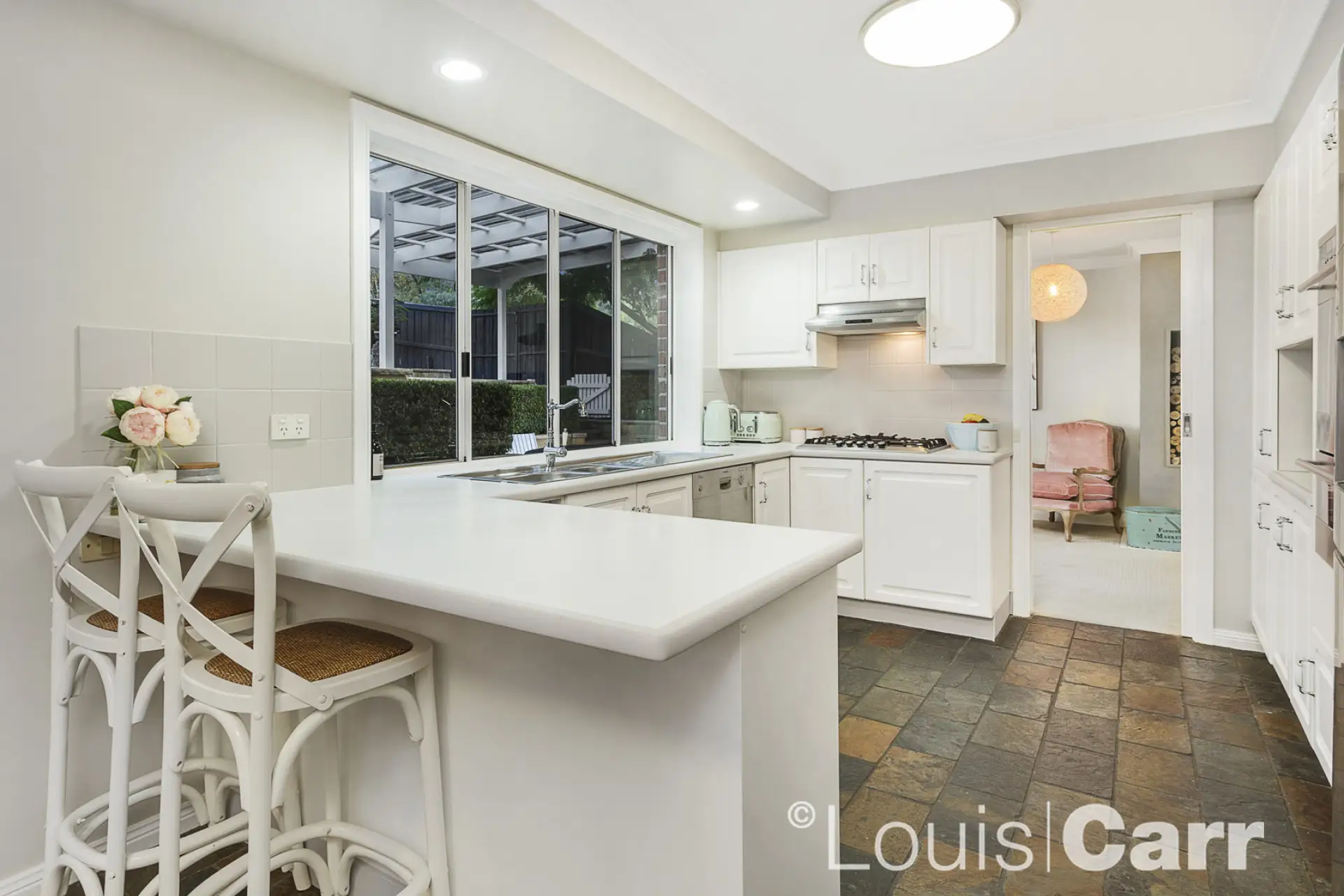 8 Drawbridge Place, Castle Hill Sold by Louis Carr Real Estate - image 3
