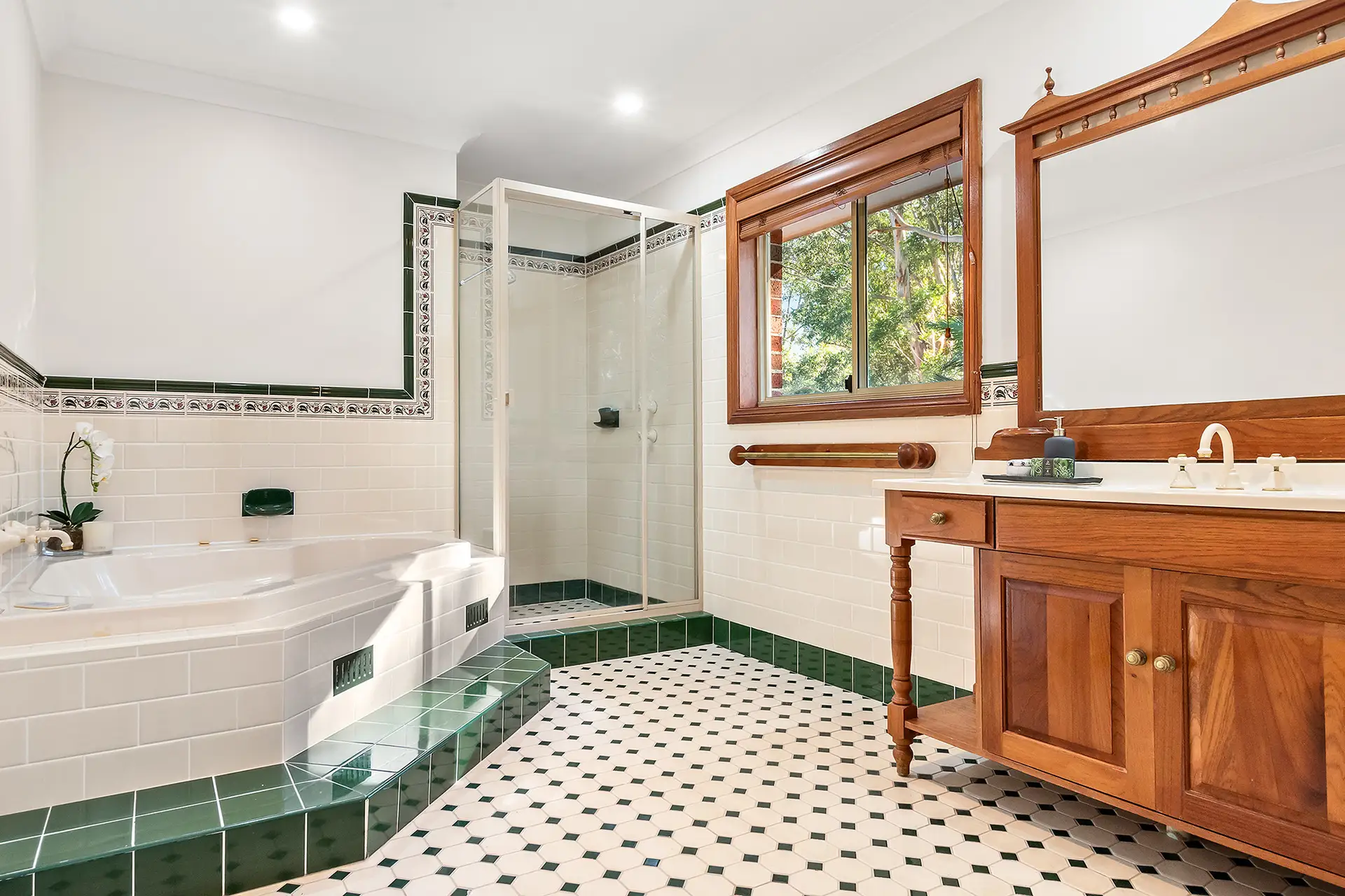 3 Bellwood Place, Castle Hill Sold by Louis Carr Real Estate - image 10