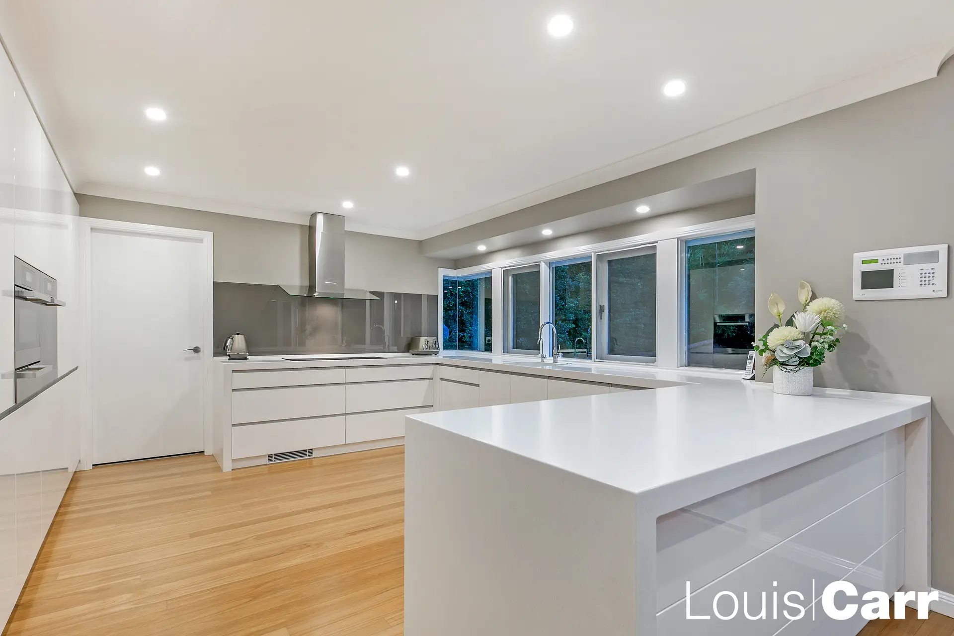 18 Sandhurst Crescent, Glenhaven Sold by Louis Carr Real Estate - image 3