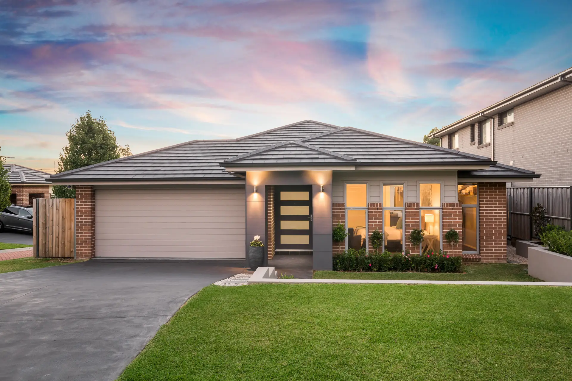 16 Redbourne Grange, Beaumont Hills Sold by Louis Carr Real Estate - image 1