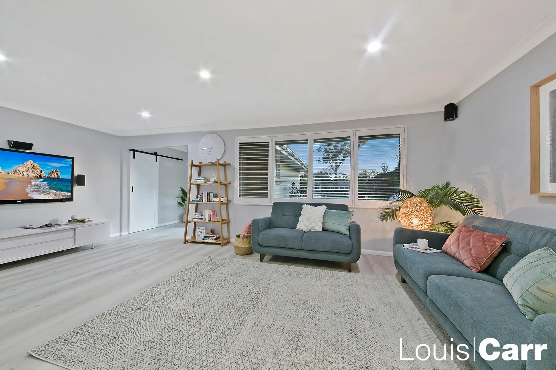 15 Fiona Avenue, Castle Hill Sold by Louis Carr Real Estate - image 3