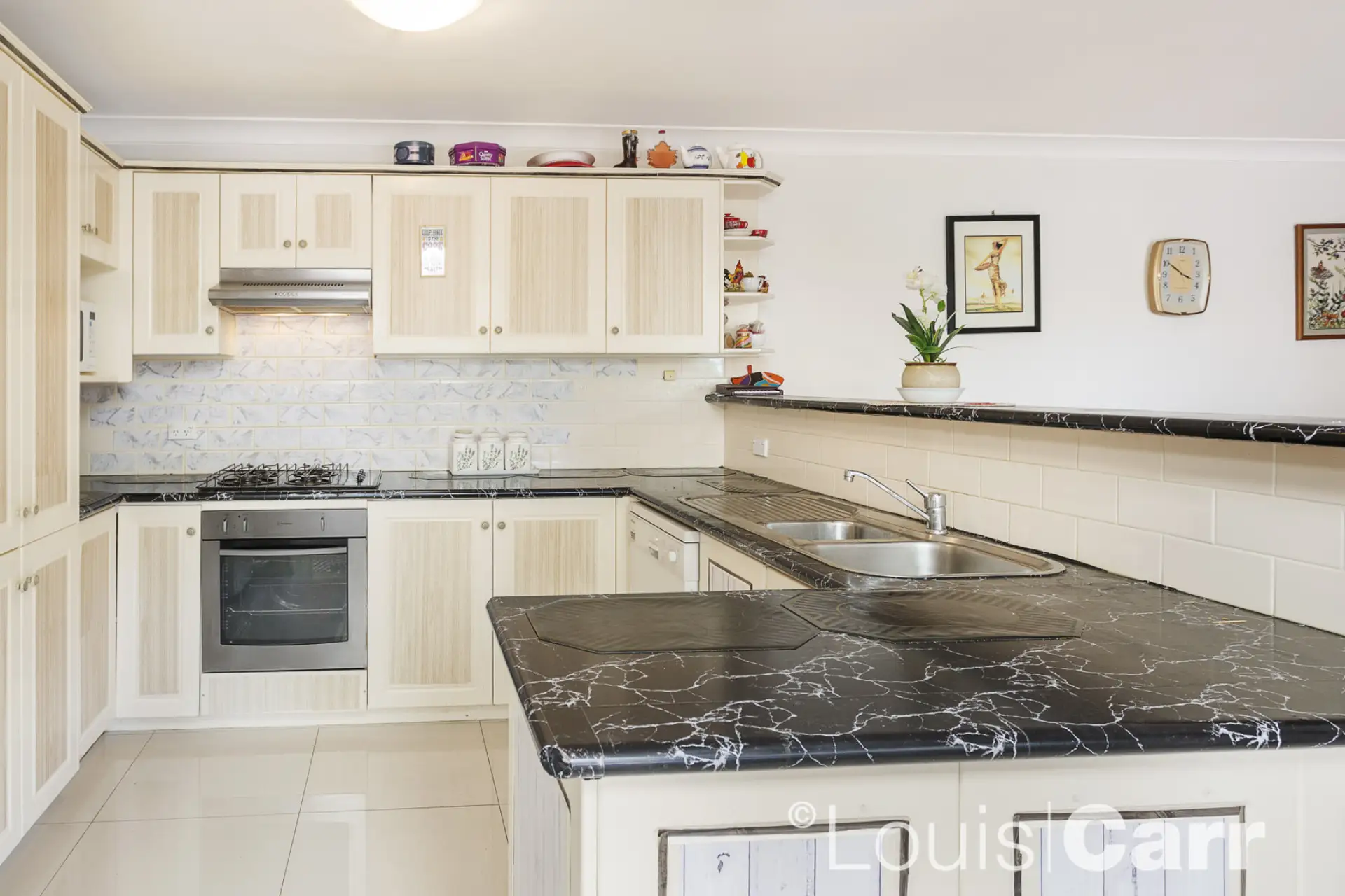 12B Kingussie Avenue, Castle Hill Sold by Louis Carr Real Estate - image 3