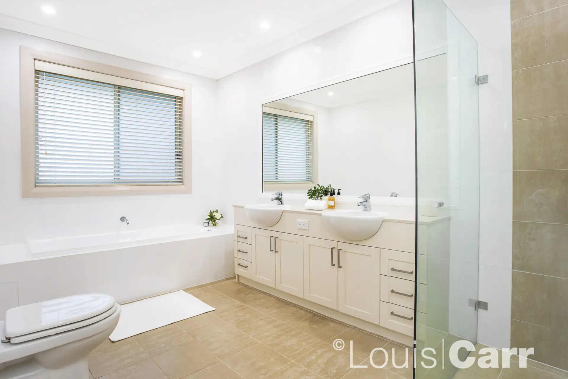 5 Janette Place, Castle Hill Sold by Louis Carr Real Estate - image 6