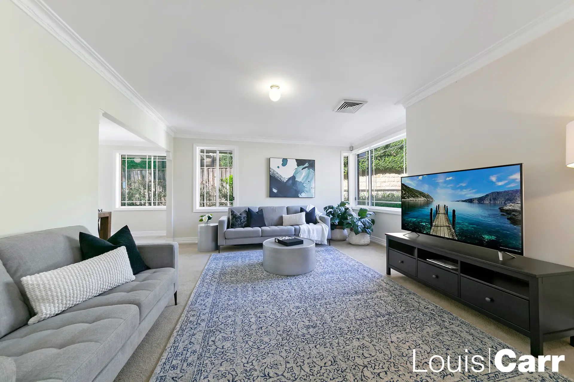 9 Crinan Court, Castle Hill Sold by Louis Carr Real Estate - image 2