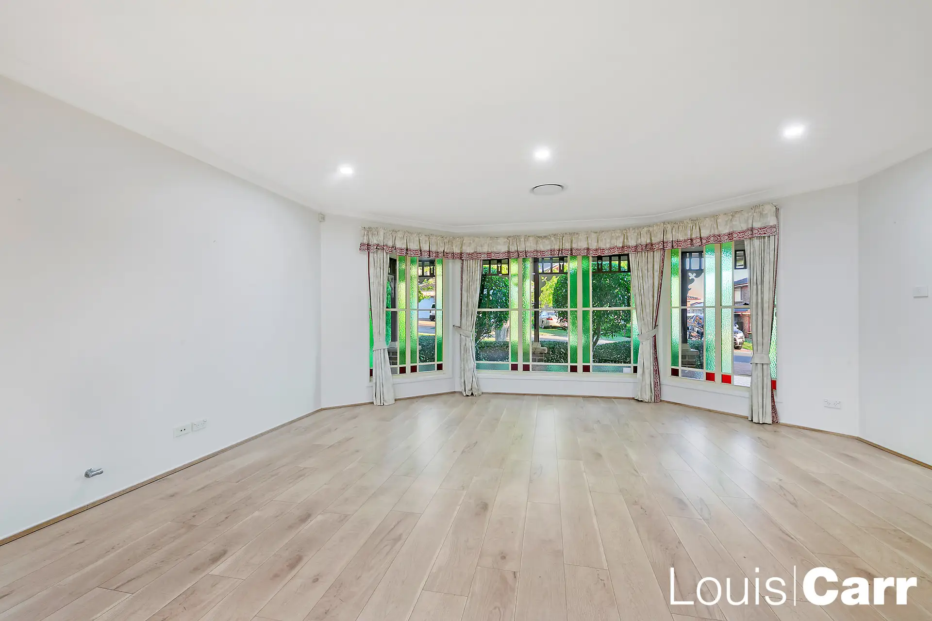 39 Patya Circuit, Kellyville Sold by Louis Carr Real Estate - image 2
