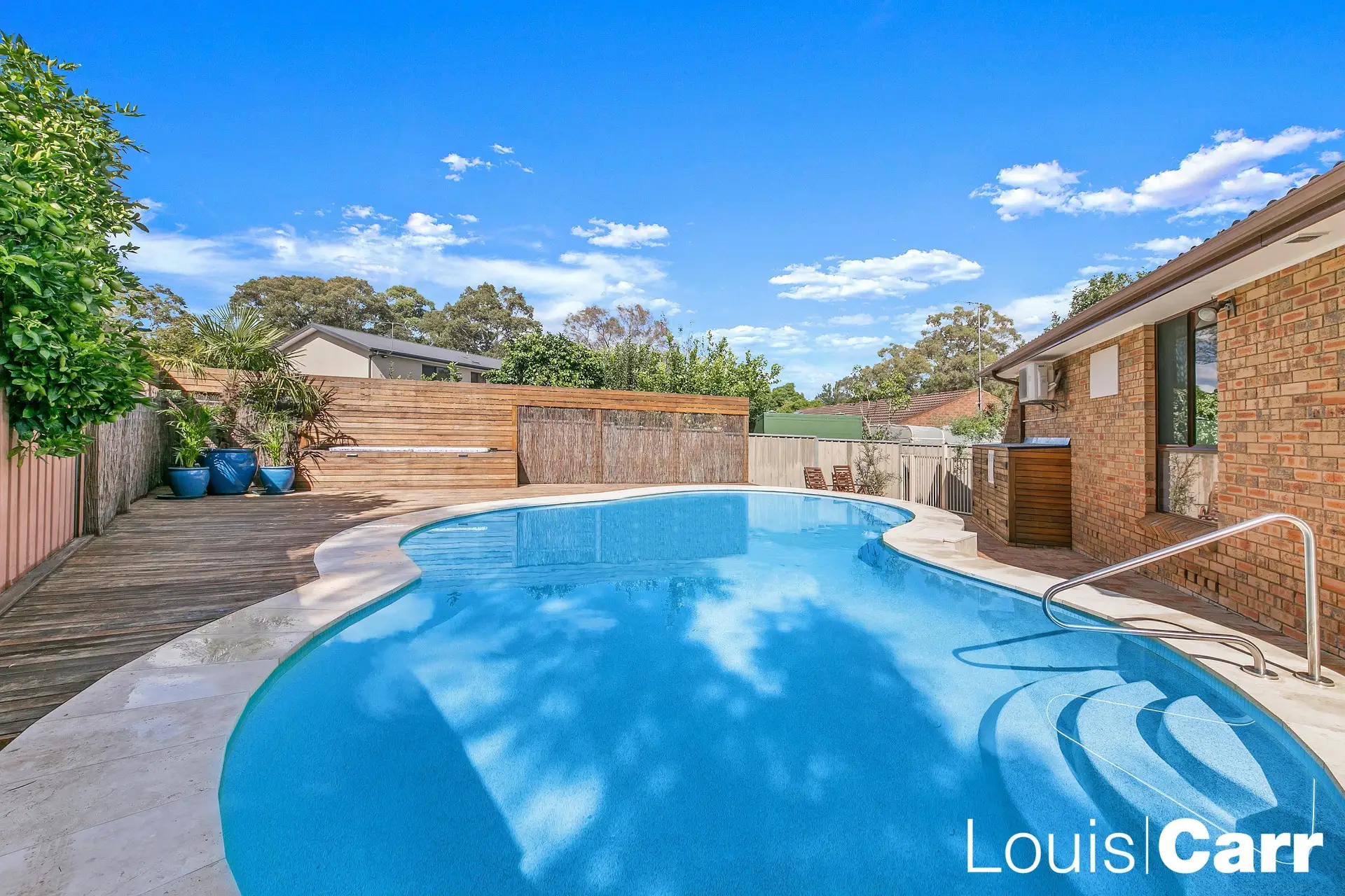 24 Nathaniel Parade, Kings Langley Sold by Louis Carr Real Estate - image 2