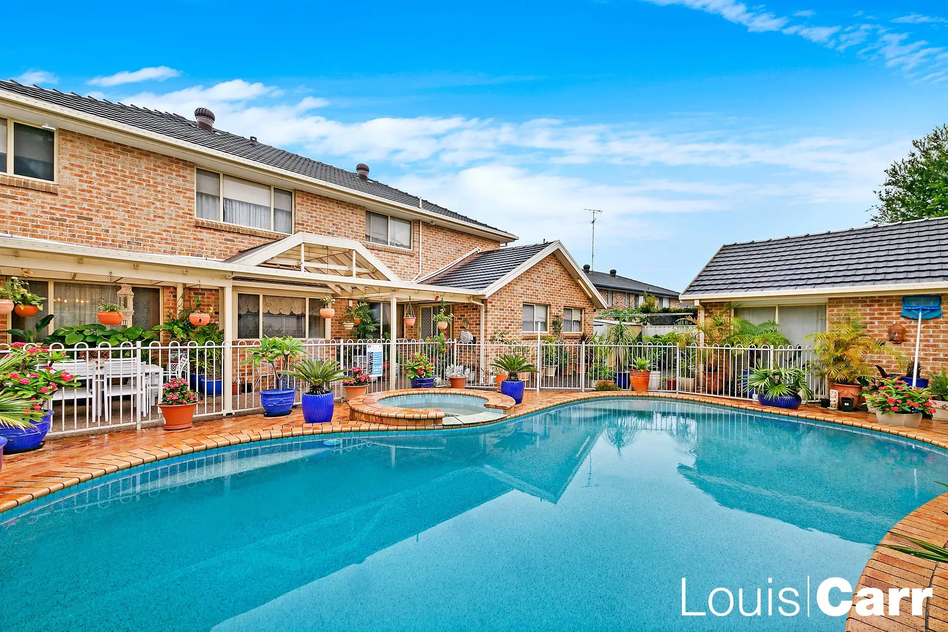 242 Ridgecrop Drive, Castle Hill Sold by Louis Carr Real Estate - image 2